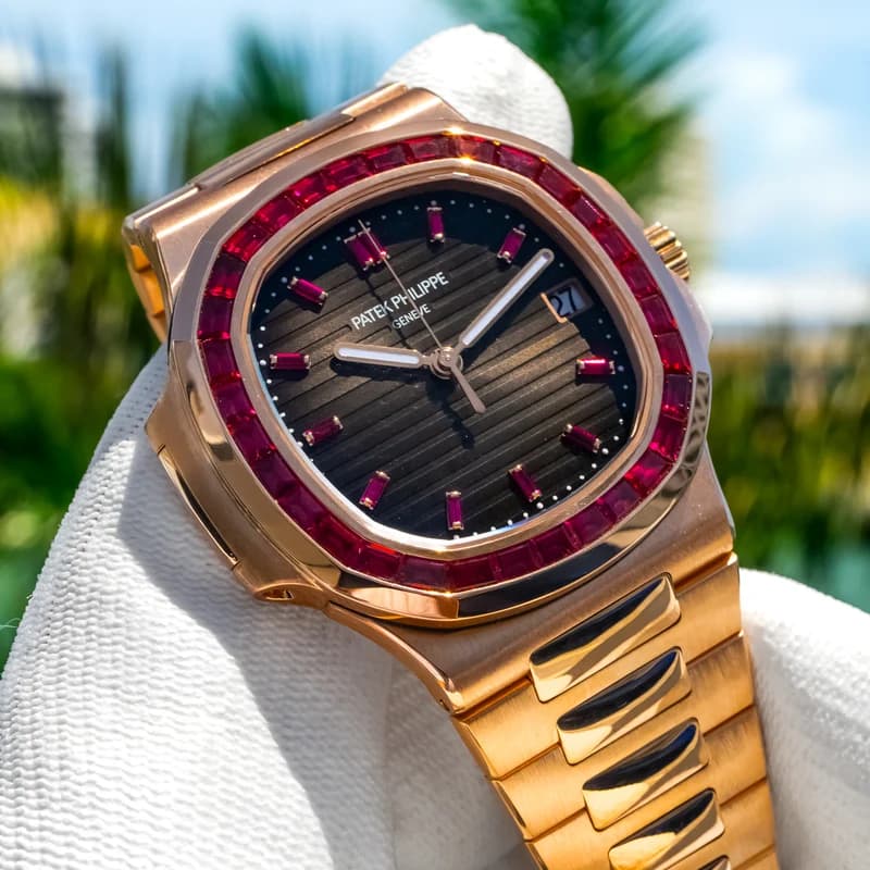 Patek Philippe Nautilus 5723/112R-001 Rose Gold Baguette Rubies - Thumbnail 3